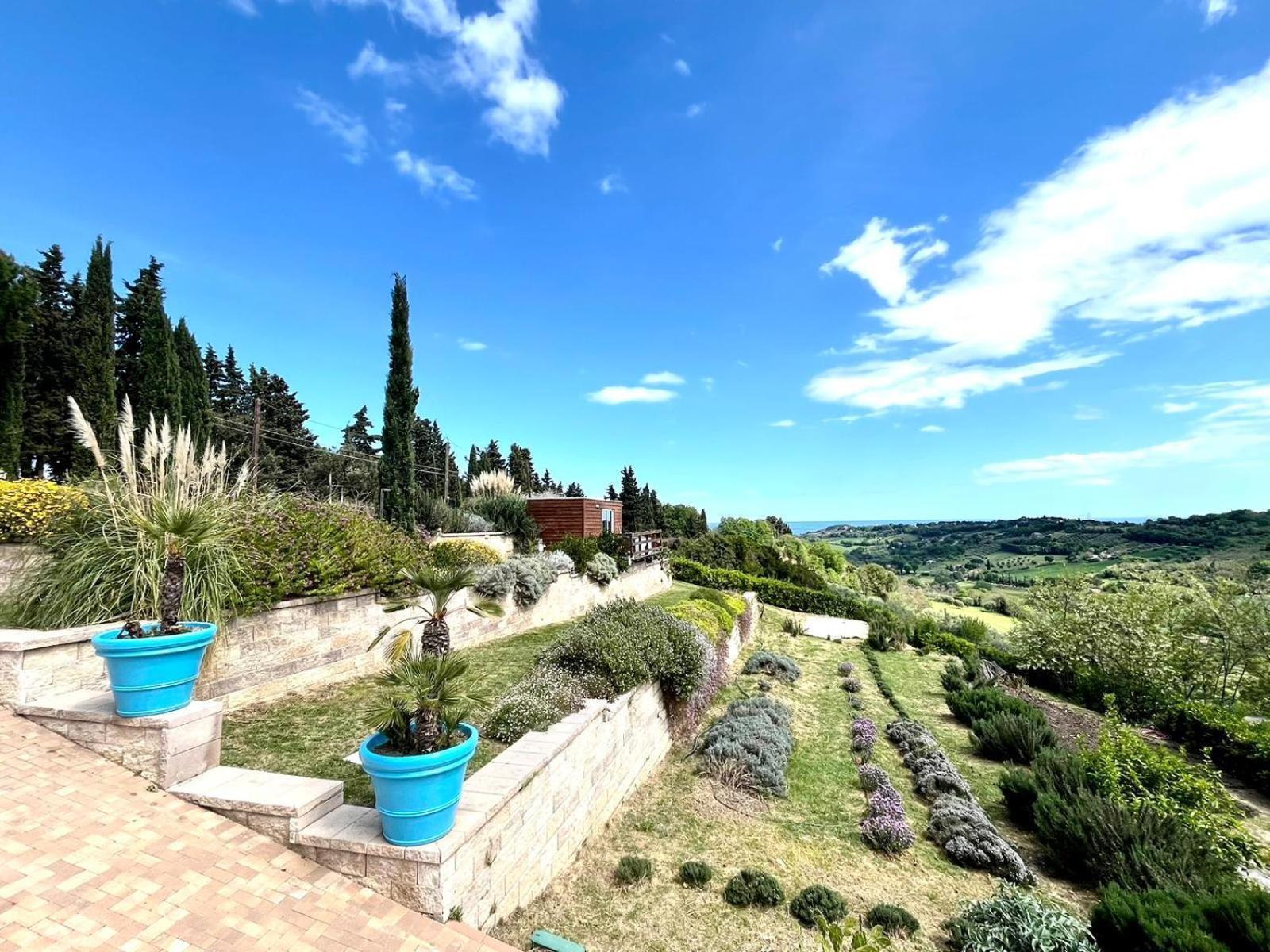 Villa Silvio Civitanova Alta Екстер'єр фото